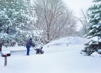 List of Top Best Electric Snow Blowers Reviews 2019
