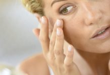 Do you know? Hemp seeds are good for glowing skin