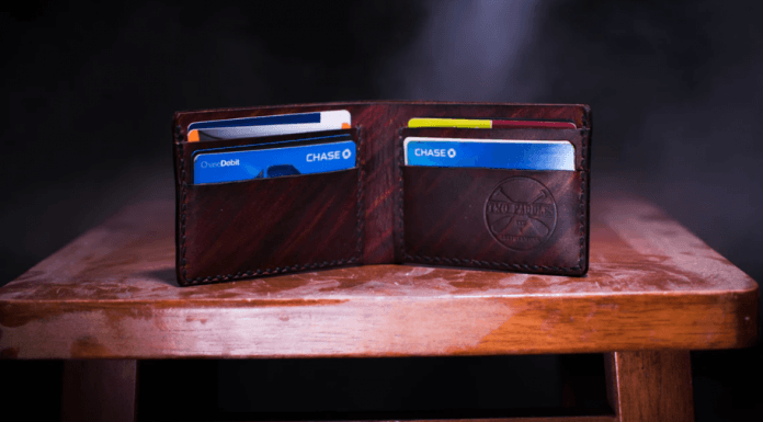 Applying for a credit card? 5 essential things to know Credit Card