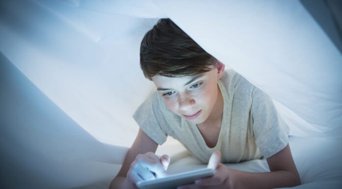Five Important Reasons Why Modern Parents Need To Use A Parental Control App