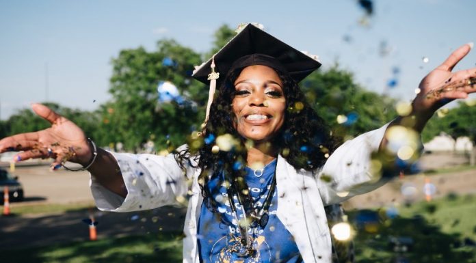 10 REASONS WHY YOU SHOULD PURSUE A NURSING DEGREE IN 2020